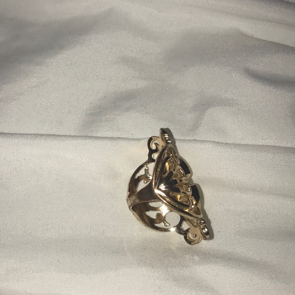 Ring - Picture 2 of 2